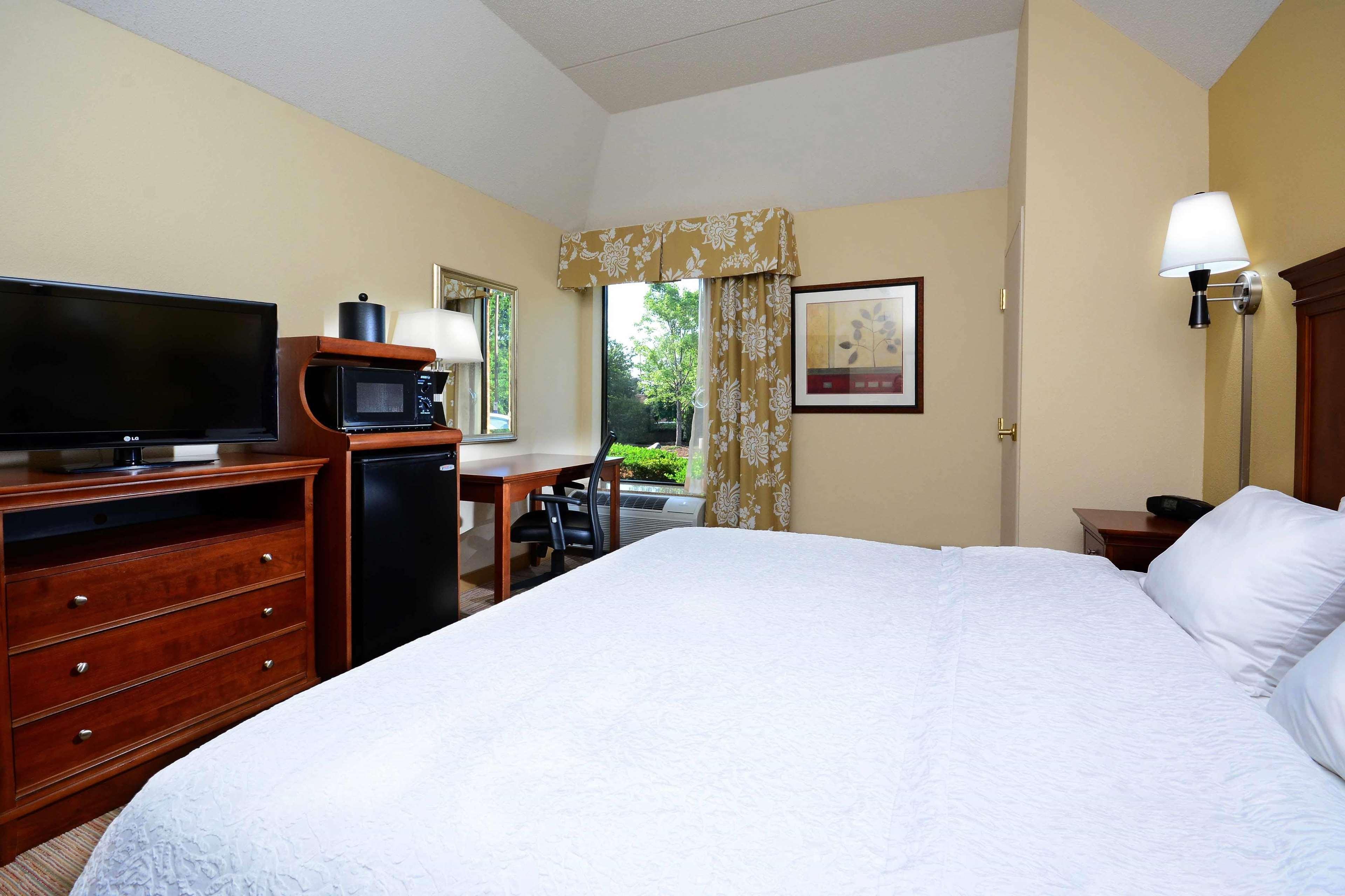 Hampton Inn Raleigh Capital Blvd North Kültér fotó