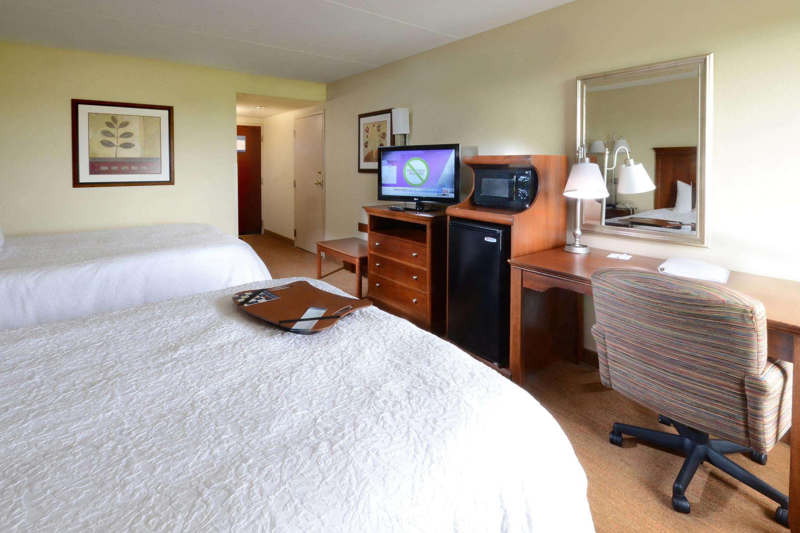 Hampton Inn Raleigh Capital Blvd North Kültér fotó