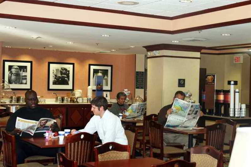 Hampton Inn Raleigh Capital Blvd North Étterem fotó