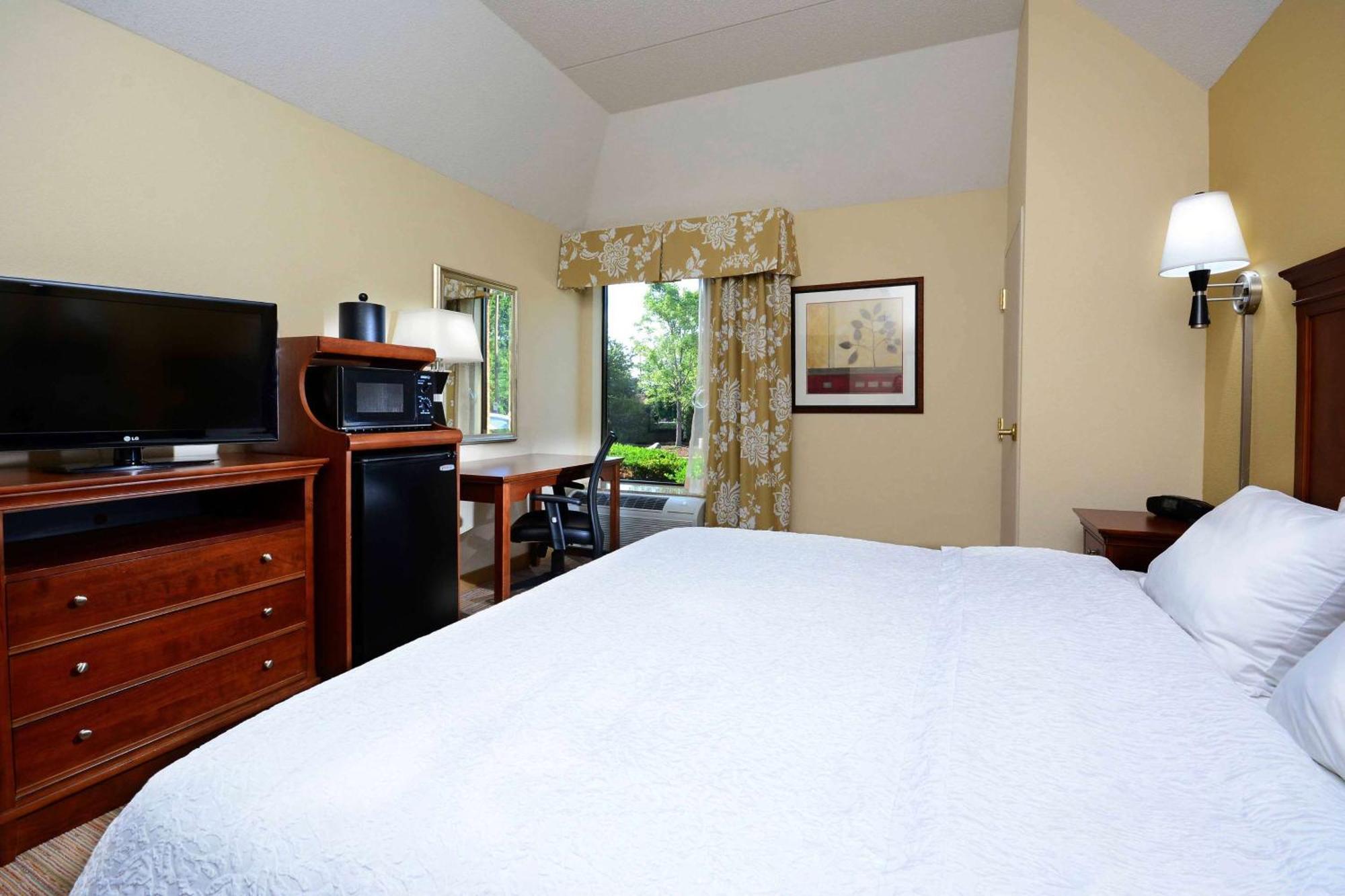 Hampton Inn Raleigh Capital Blvd North Kültér fotó
