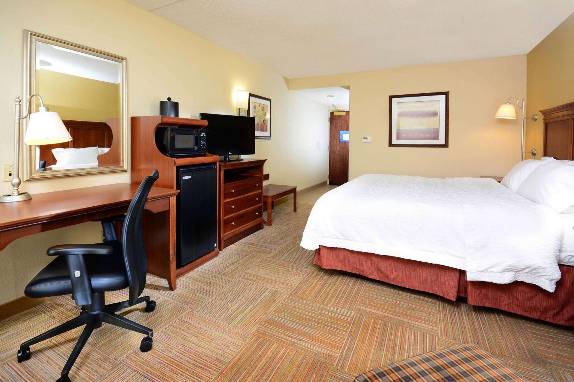 Hampton Inn Raleigh Capital Blvd North Kültér fotó